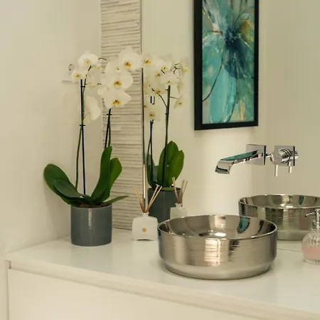 فيلة Vietnam House *