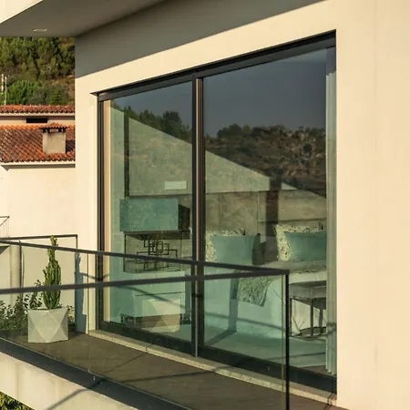 فيلة Vietnam House *